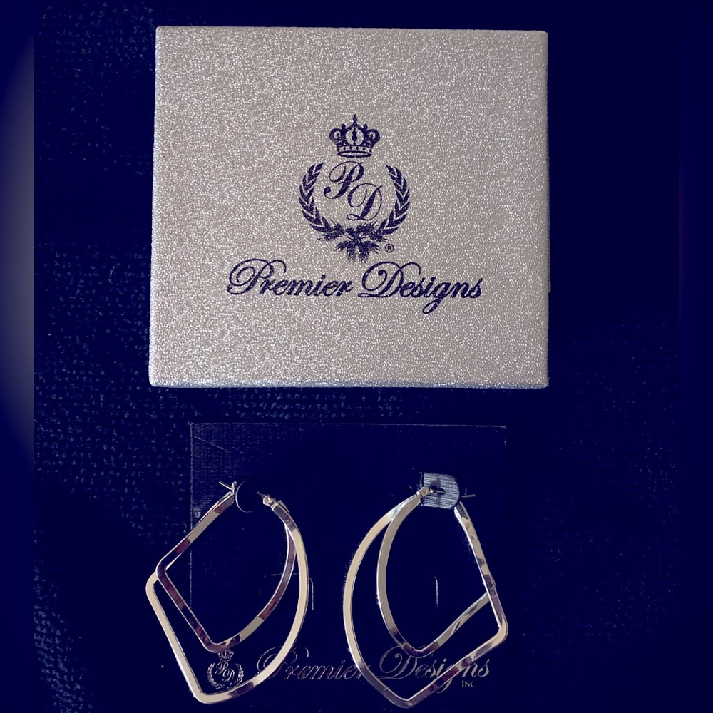 Premier Designs Earings
